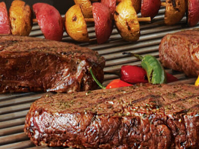 cb17m-Tyson_ChairmansReserve_Beef_Grilling Steaks Tyson Sustainability image