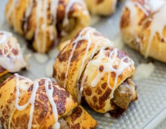 PIGS IN A BLANKET BREAKFAST STYLE! breakfast pigs in a blanket